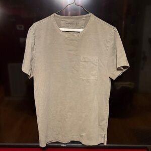 Banana Republic Light Army Green Short Sleeve Tee